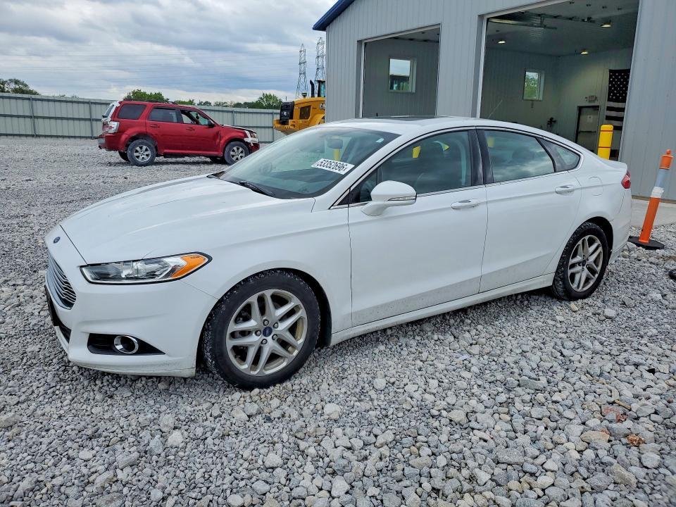 2015 Ford Fusion se