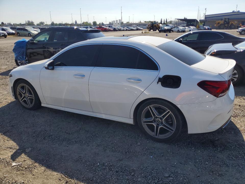 2020 Mercedes-Benz A 220