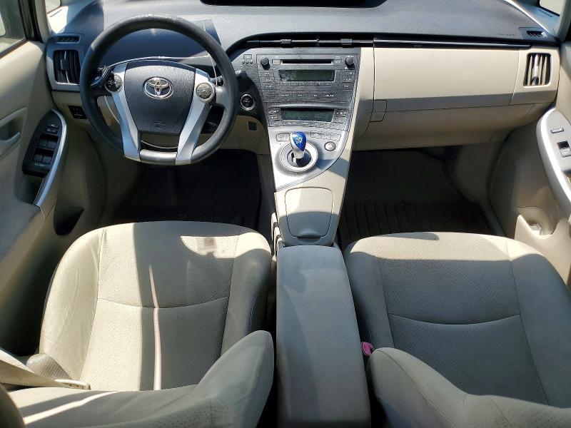 2010 Toyota Prius ii