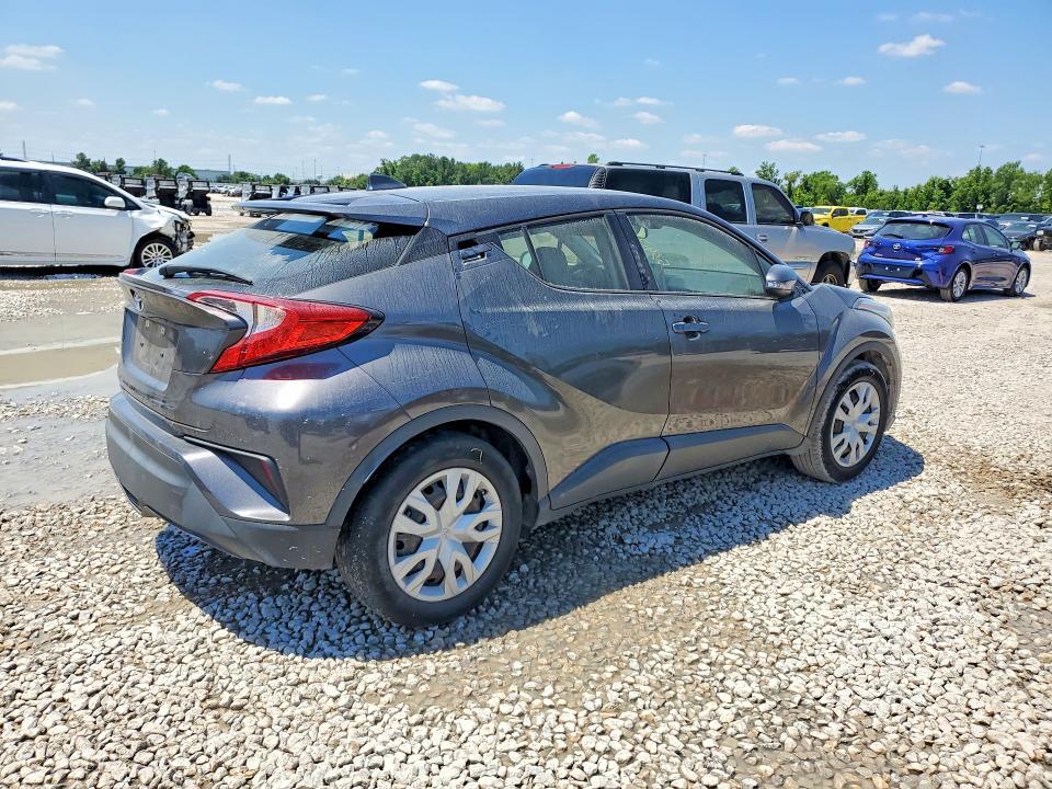 2020 Toyota C-hr le