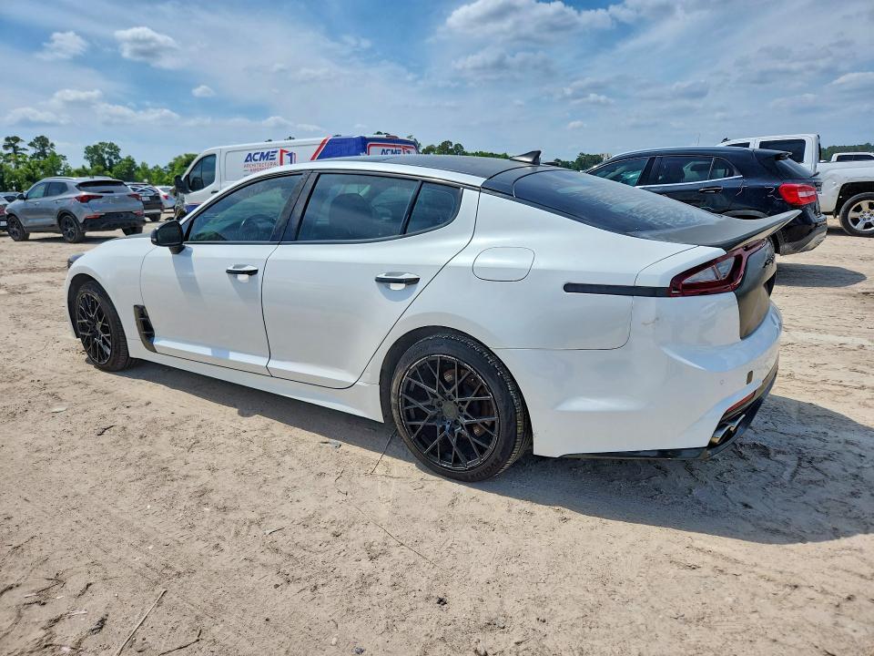 2019 KIA Stinger Premium