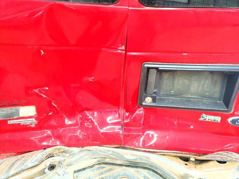 2012 Ford Econoline E350 Super Duty Wagon