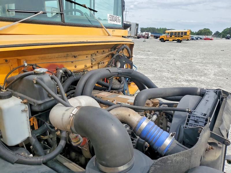 1998 Freigliner 1998 Freightliner Chassis FS65 School Bus
