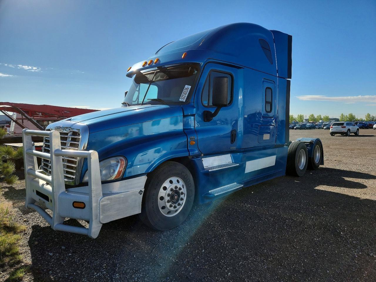 2014 Freightliner Cascadia 1-Semi Truck