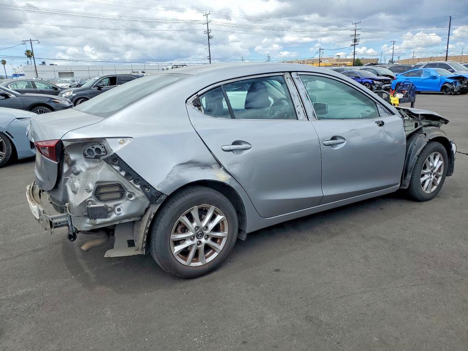 2016 Mazda 3 Sport