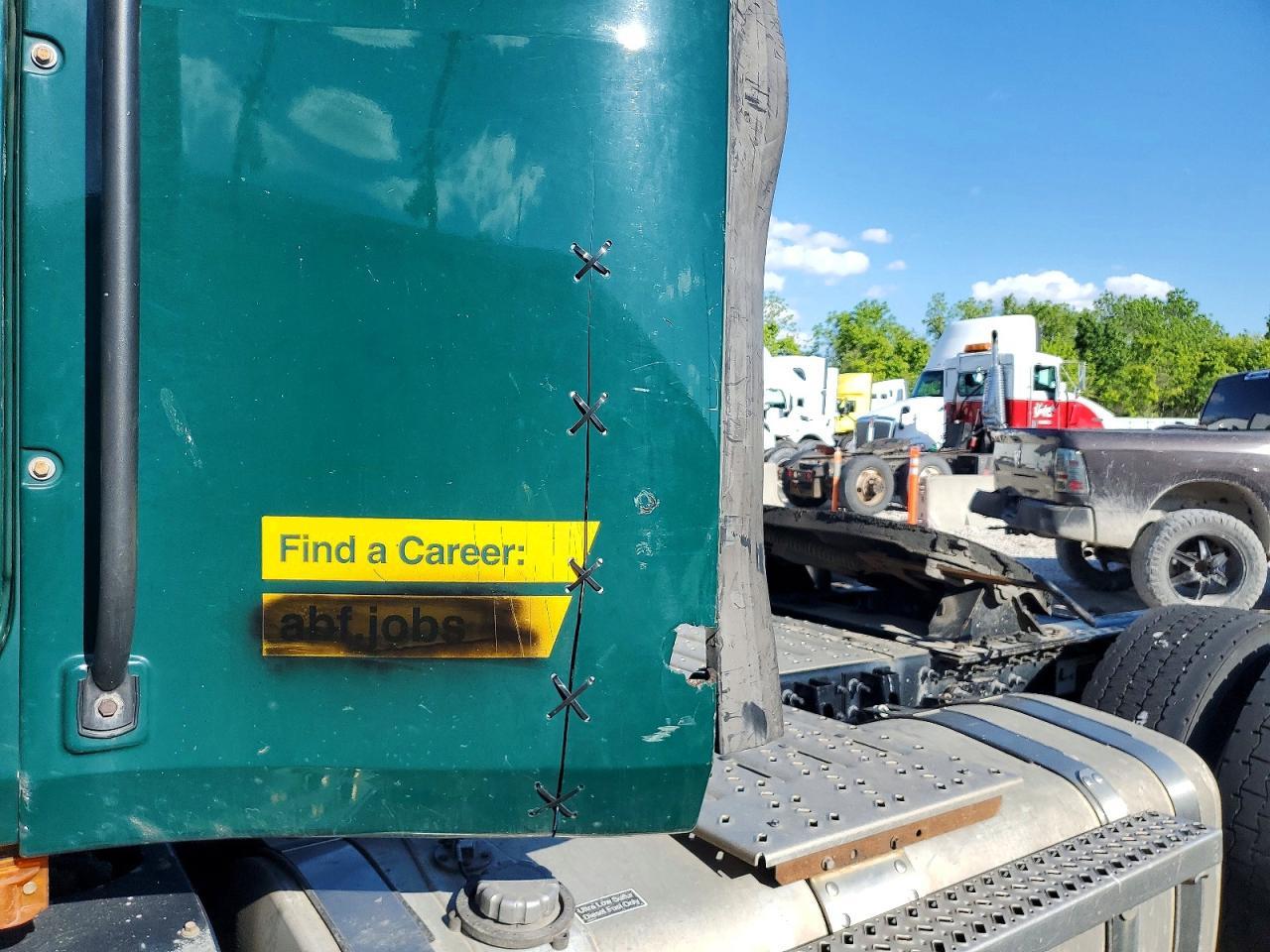 2018 Mack CXU612 Semi Truck