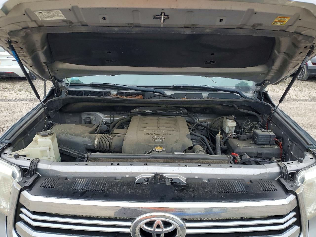 2017 Toyota Tundra SR5