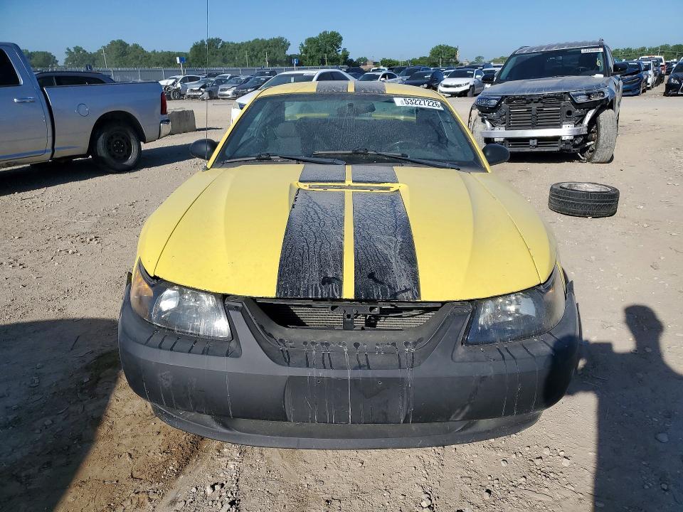 2002 Ford Mustang