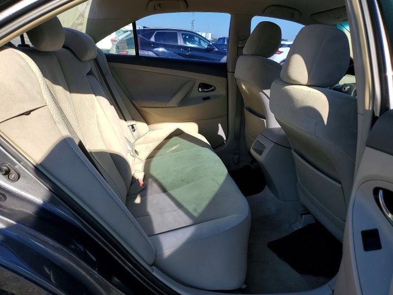 2009 Toyota Camry le