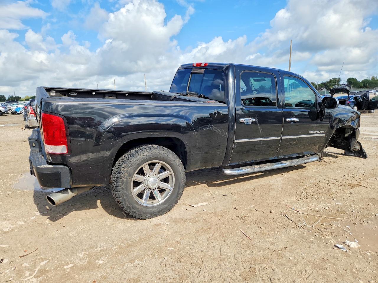 2013 GMC Sierra K2500 Denali
