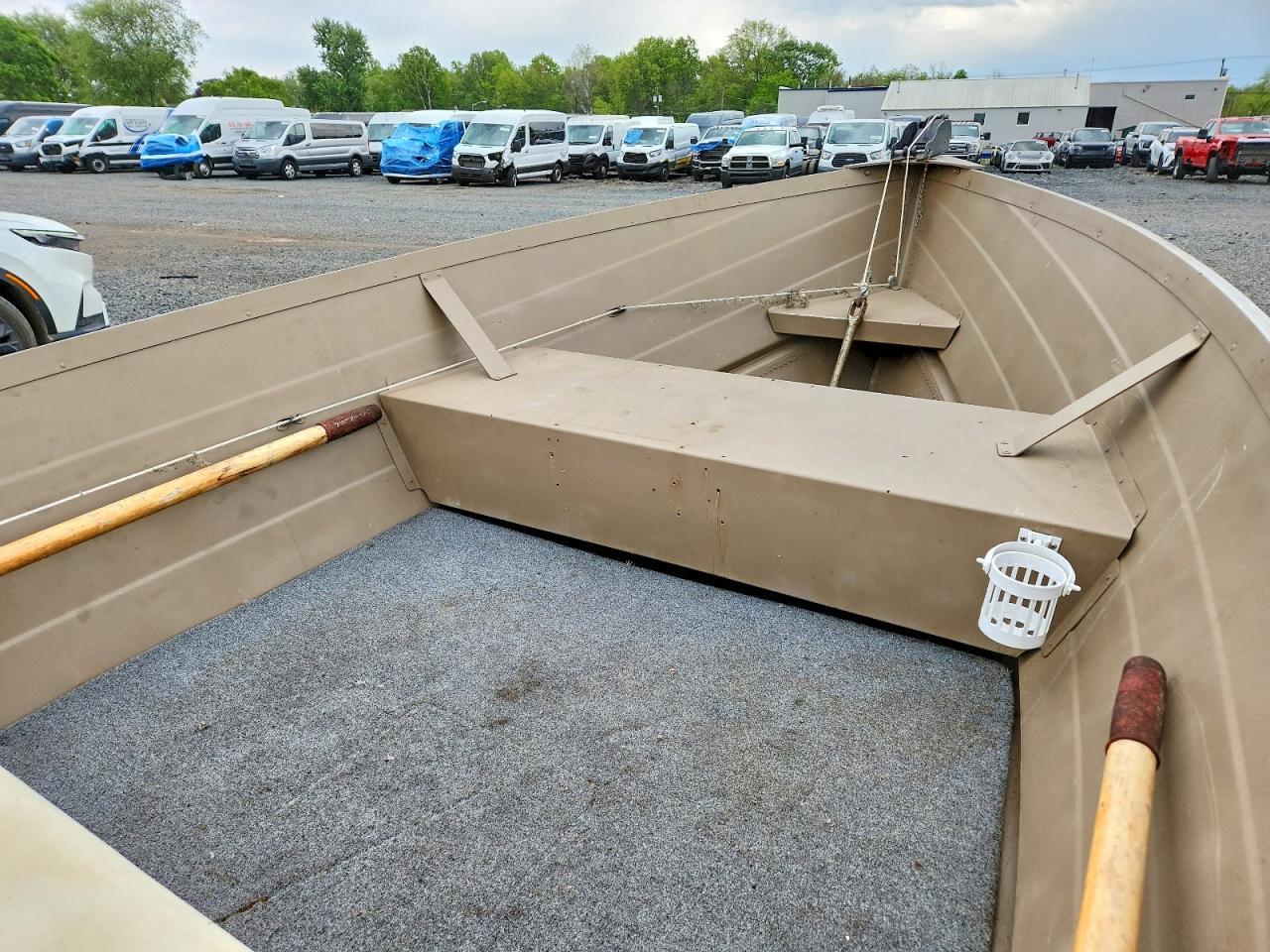 1983 Grumman Boat