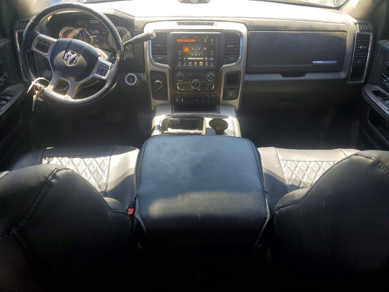 2016 Dodge 3500 Laramie