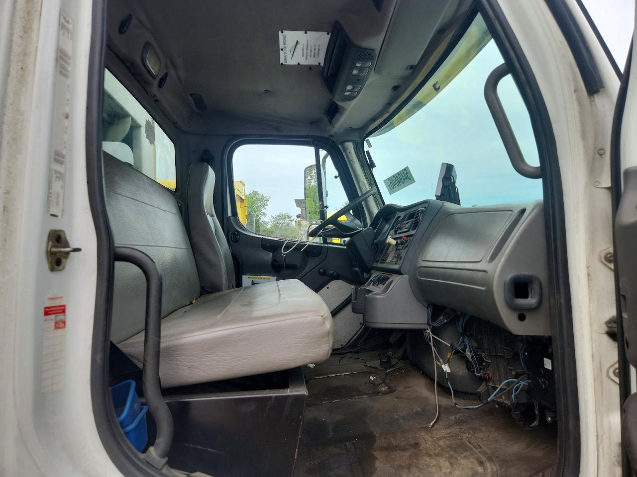 2006 Freightliner M2 106 Medium Duty