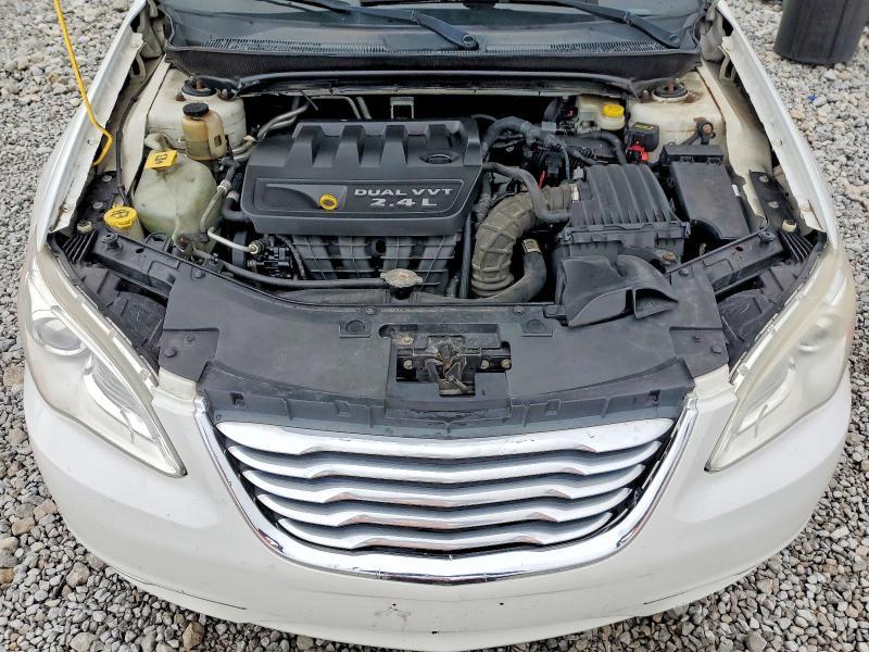 2011 Chrysler 200 Touring