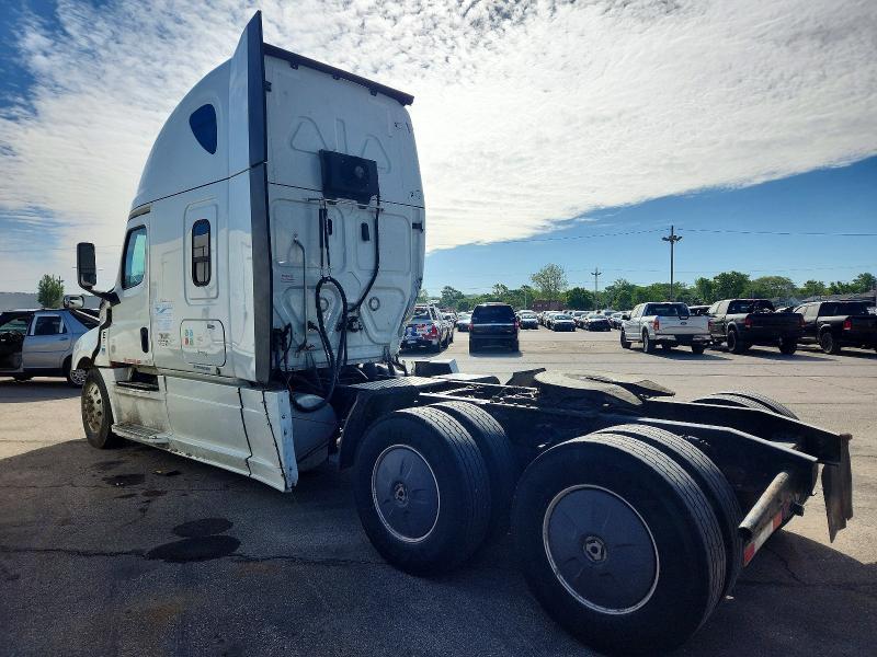 2020 Freigliner Cascadia