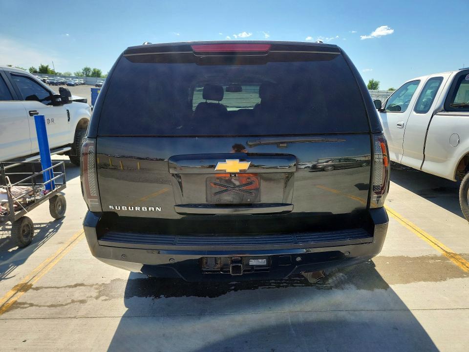2014 Chevrolet Suburban K1500 lt