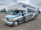 2002 Ford Econoline E450 Super Duty Cutaway Van