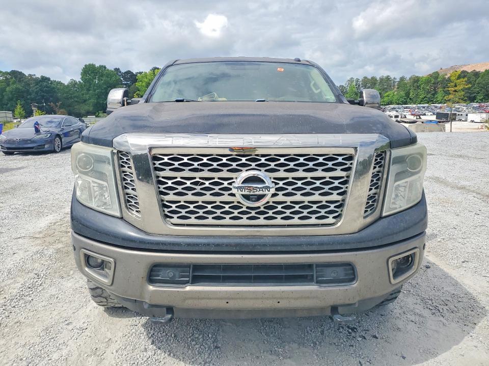 2017 Nissan Titan XD Platinum Reserve