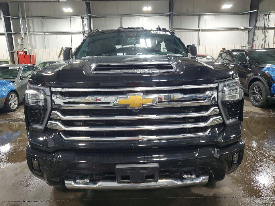 2024 Chevrolet Silverado K3500 High Country