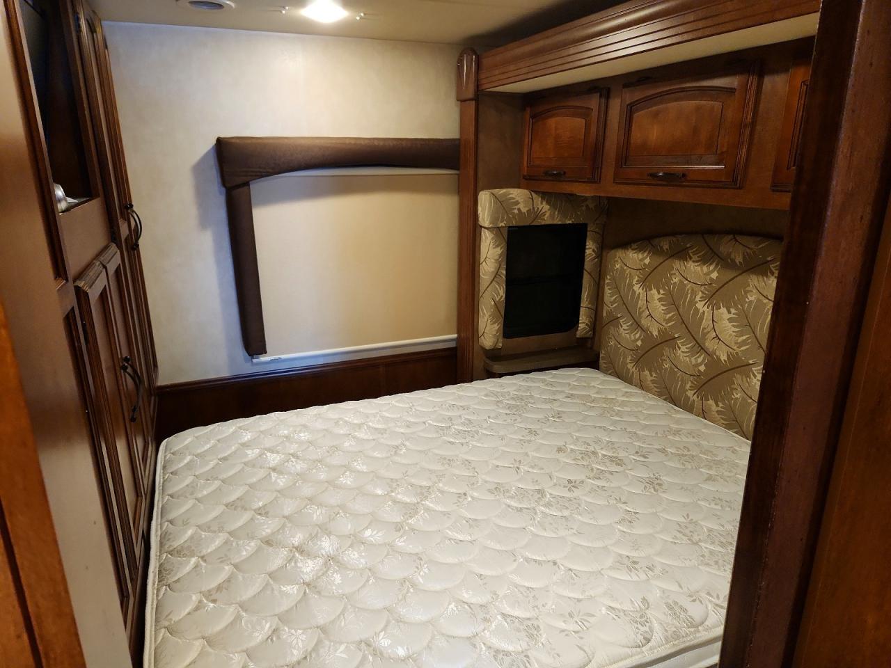 2012 Coachmen Motorhome