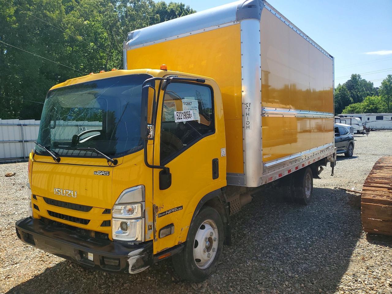 2026 Isuzu NPR HD BOX Truck