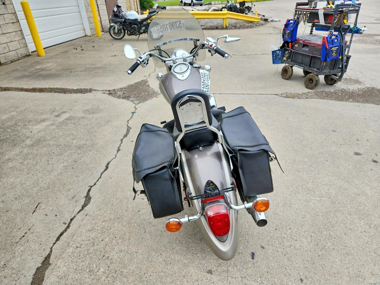 2002 Yamaha XVS1100 A
