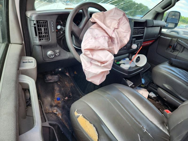 2020 Chevrolet Express G2500