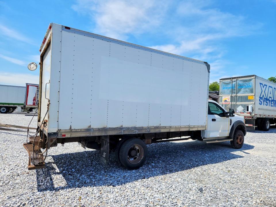 2017 Ford F450 Super Duty BOX Truck