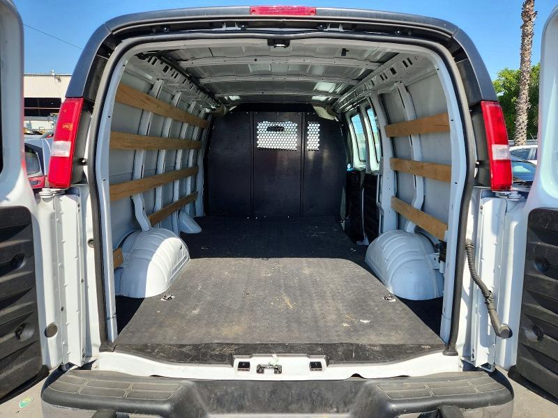 2025 Chevrolet Express G2500