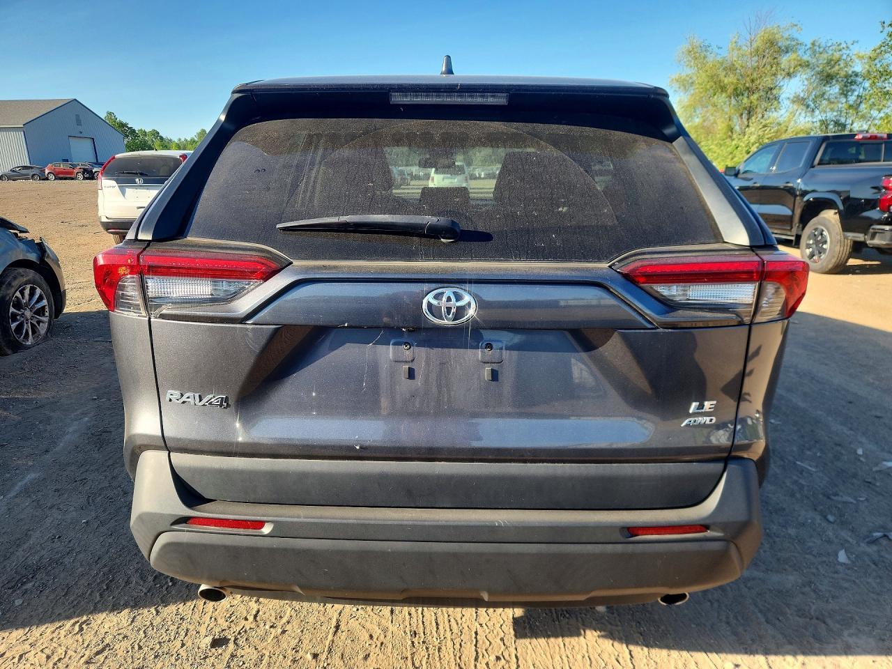 2022 Toyota Rav4 le
