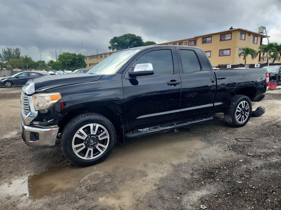 2014 Toyota Tundra SR