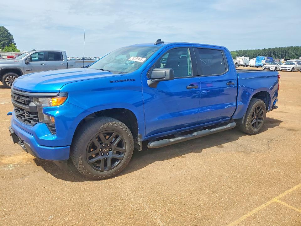 2023 Chevrolet Silverado K1500 Custom
