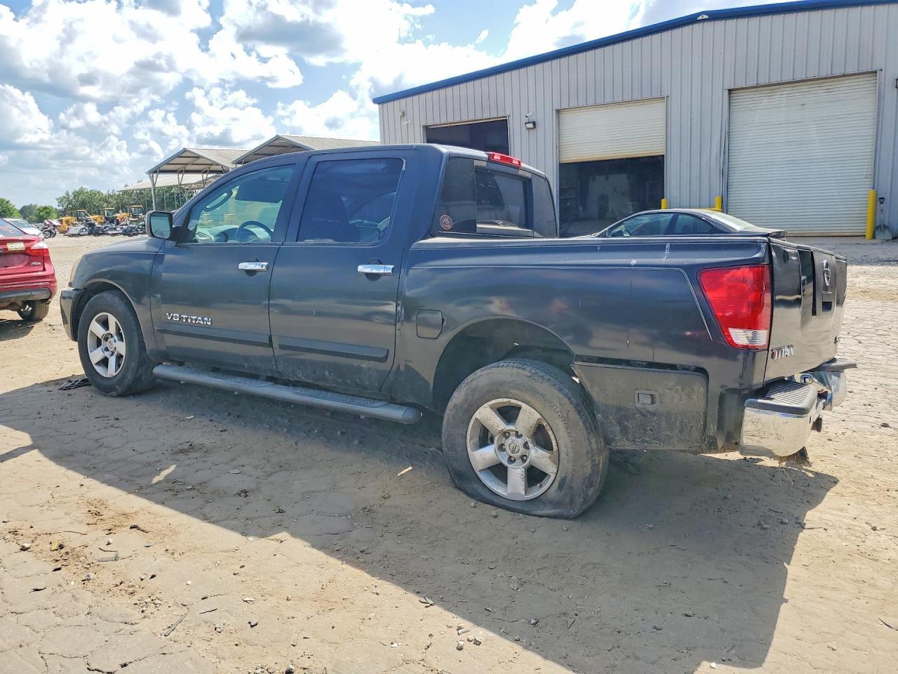 2005 Nissan Titan XE