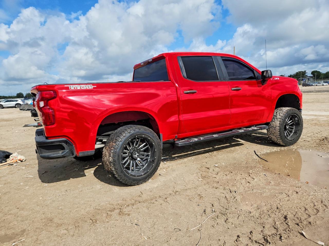 2022 Chevrolet Silverado K1500 Trail Boss Custom