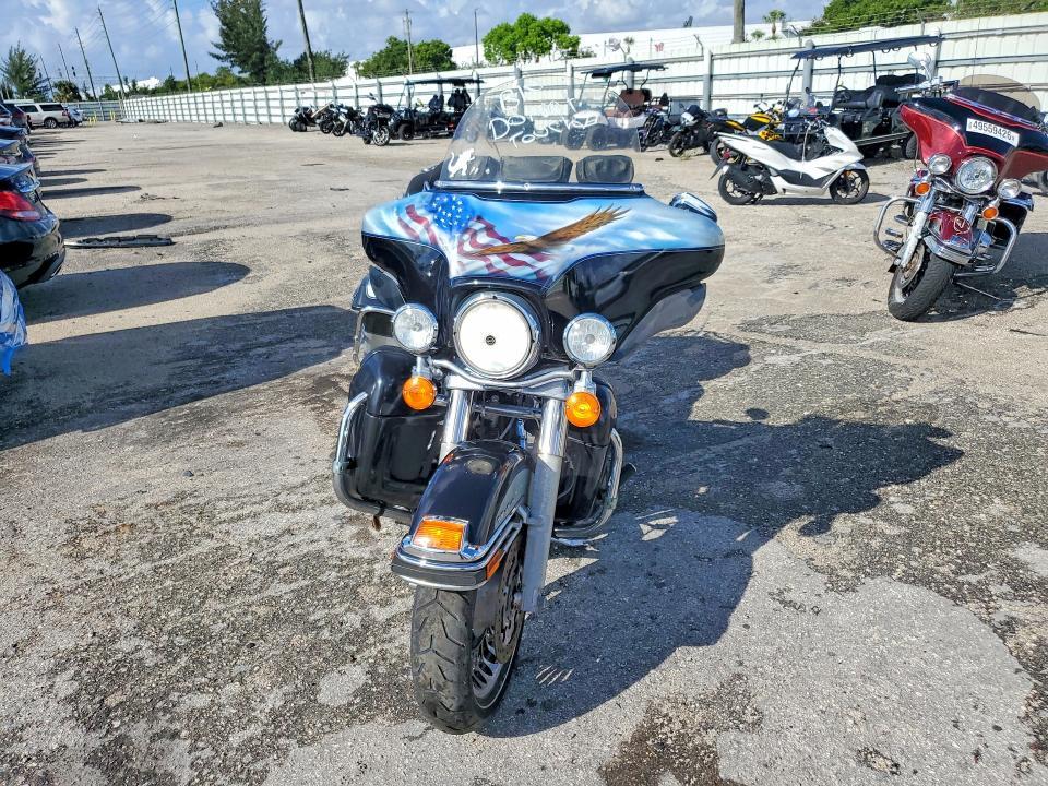 2013 Harley-Davidson Flhtcu Ultra Classic Electra Glide