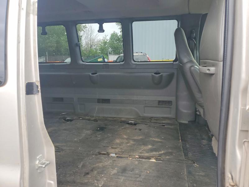 2008 Chev Express G3500