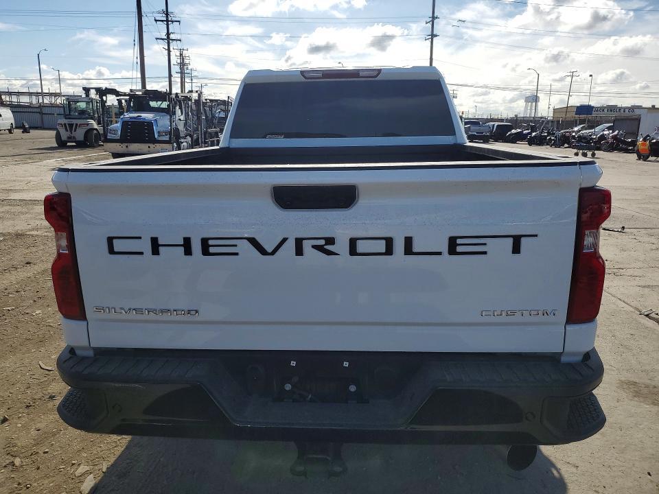 2025 Chevrolet Silverado K2500 Custom