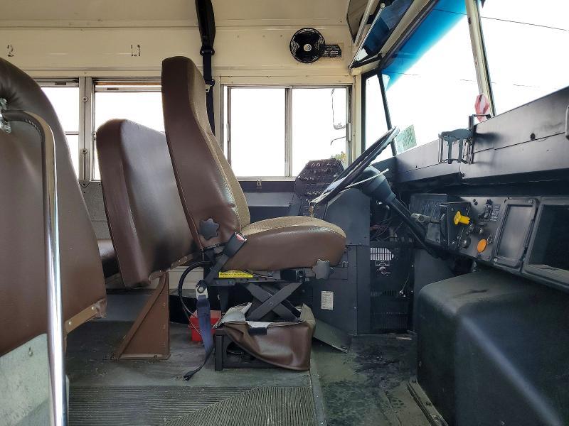 1998 International 3000 3800