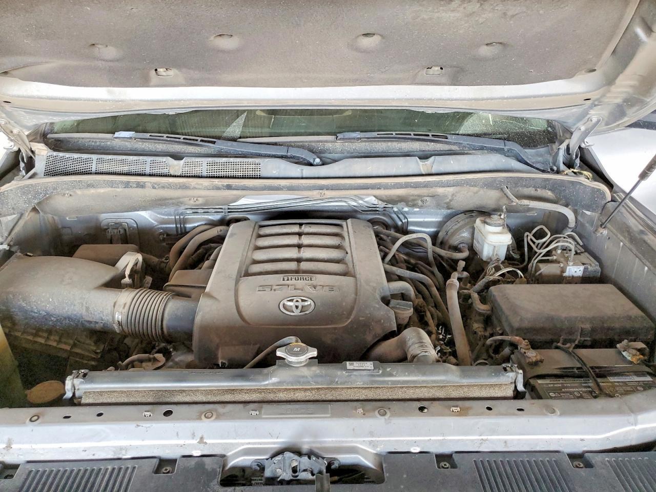2016 Toyota Tundra SR5