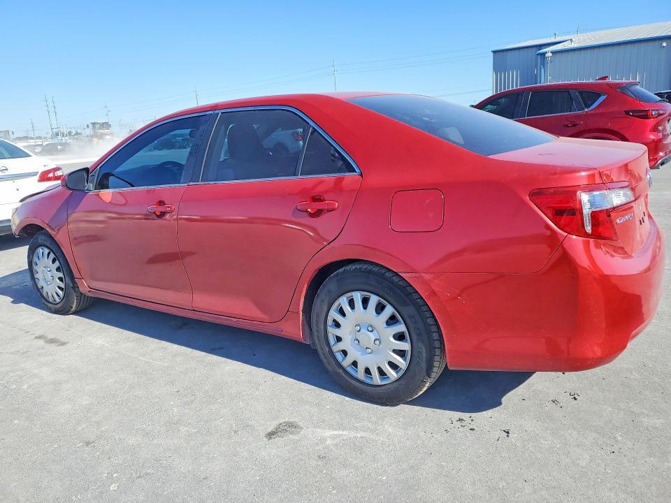 2012 Toyota Camry le