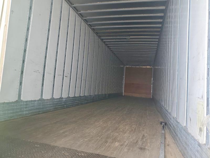 2009 Utility VS2DX DRY Van Trailer