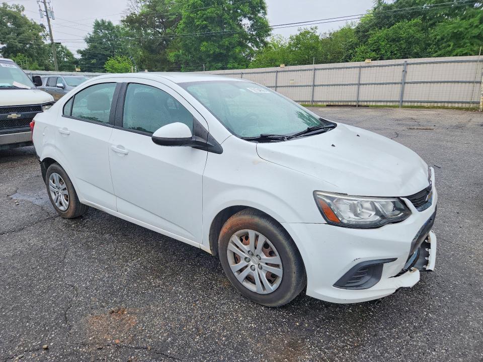 2017 Chevrolet Sonic ls