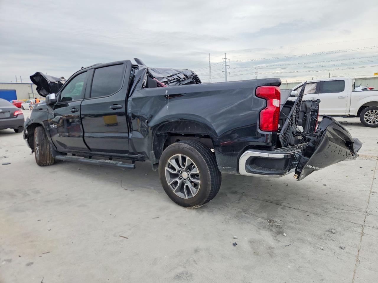 2025 Chevrolet Silverado C1500 LT