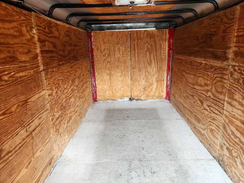 2006 Lark United 7T716TA-3500 Enclosed Cargo Trailer
