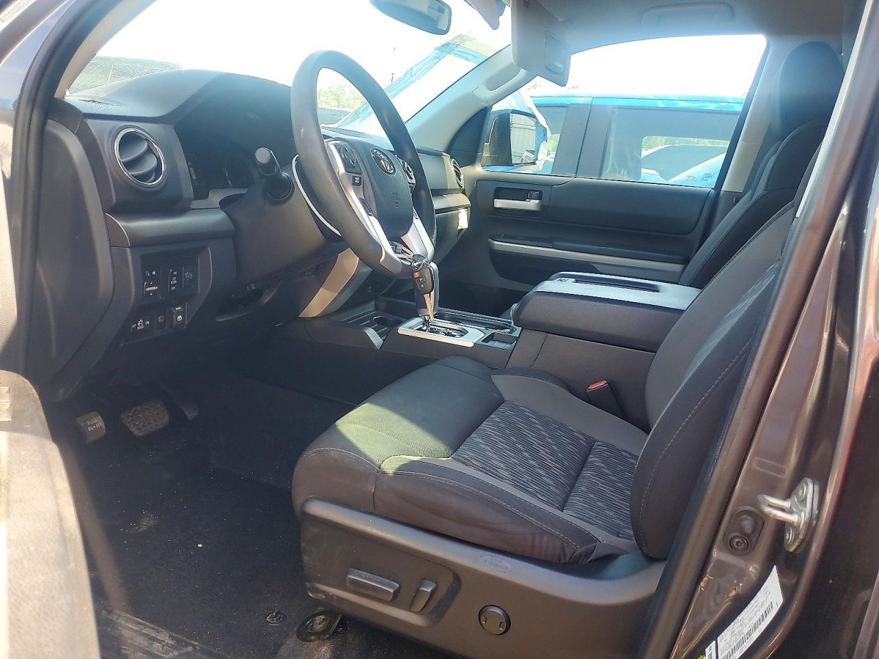 2019 Toyota Tundra Crewmax SR5