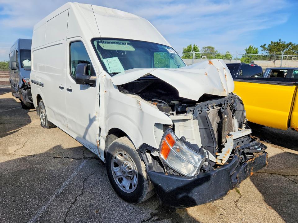 2018 Nissan NV 2500 HD SV