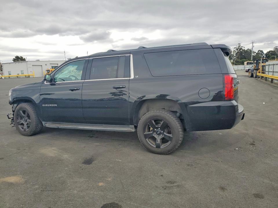 2017 Chevrolet Suburban K1500 lt