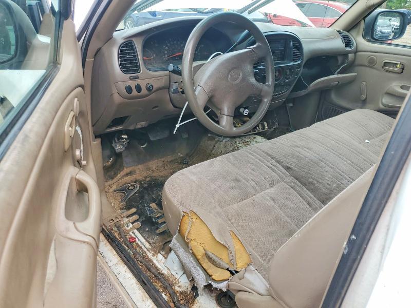 2001 Toyota Tundra Base