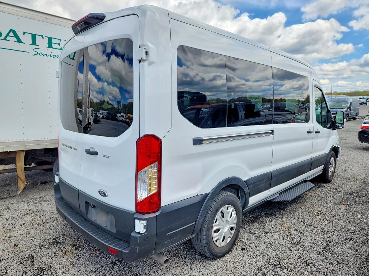 2023 Ford Transit T-350
