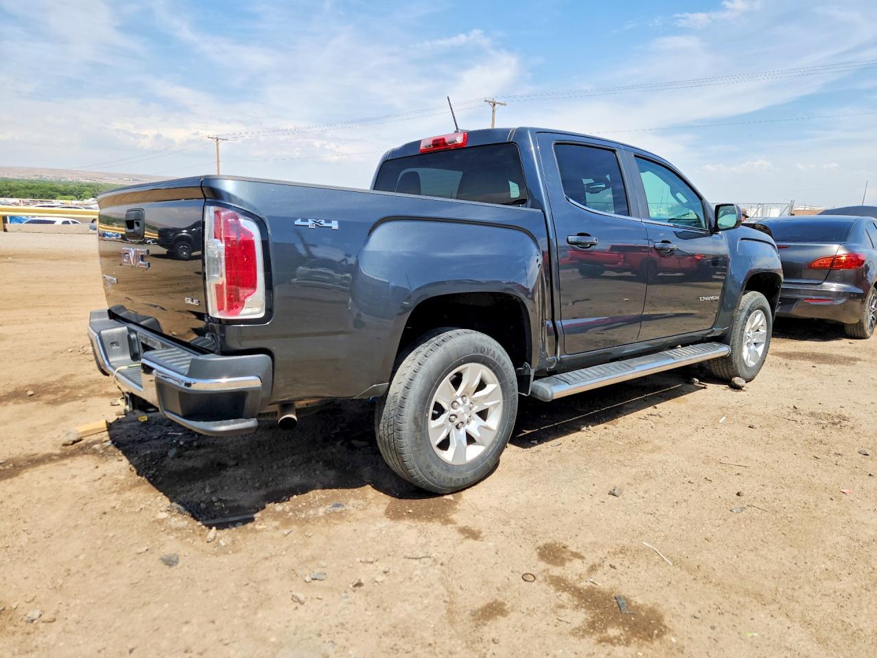 2015 GMC Canyon SLE
